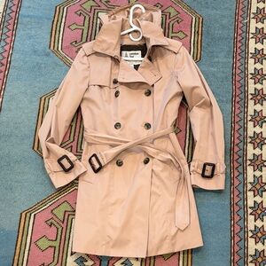 London Fog Classic Trench Coat size S
